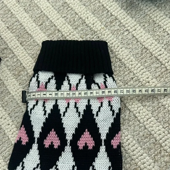 Pet sweater with travel bowl - Picture 4 of 5